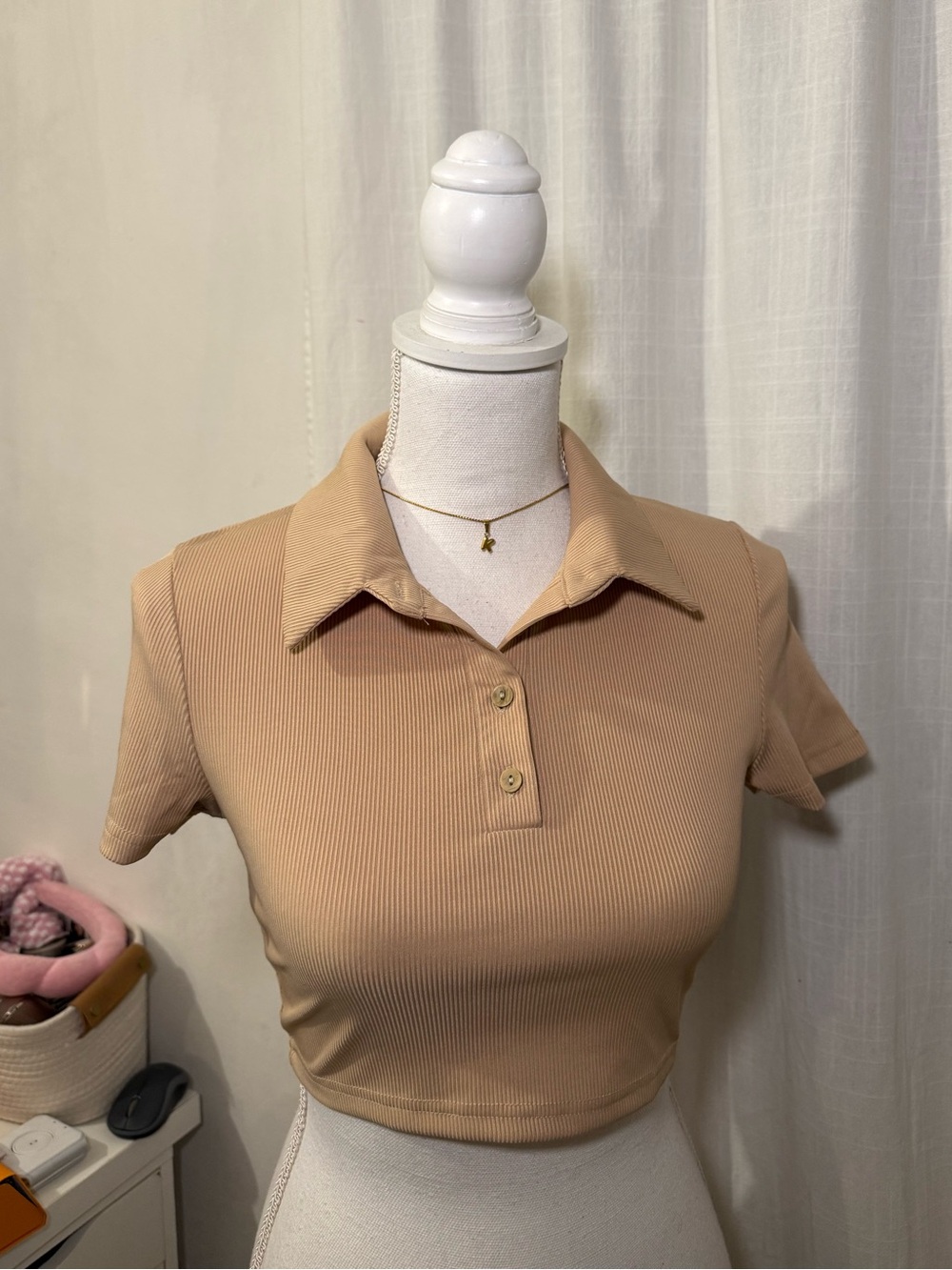 SHEIN Beige Ribbed Polo Crop Top